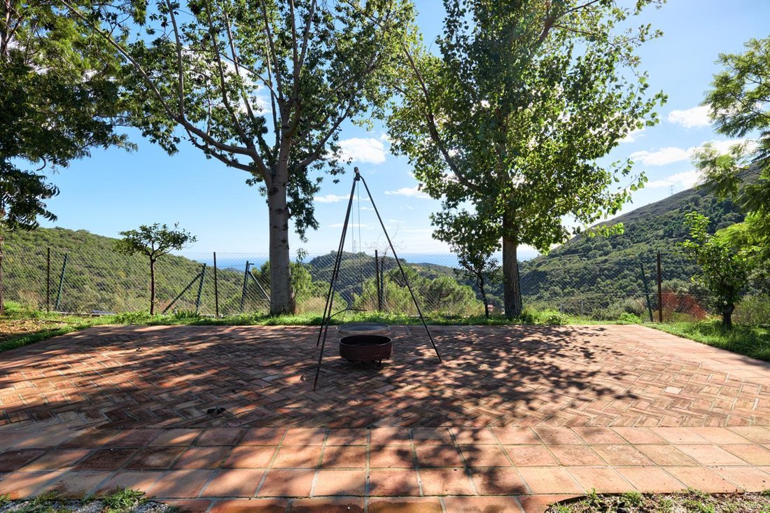 Villa in Estepona, Andalusia, Spain 3 - 10927130