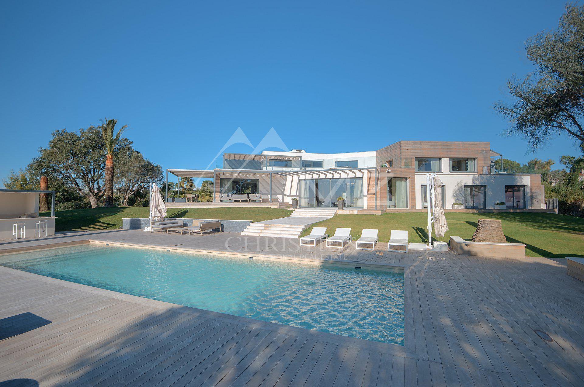 Sale - Villa Vallauris (Super Cannes) in Vallauris, France for sale ...