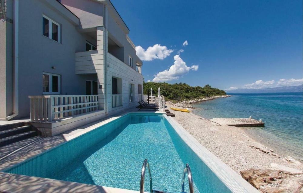 Villa in Putnikovic, Dubrovnik-Neretva County, Croatia 2 - 10992714