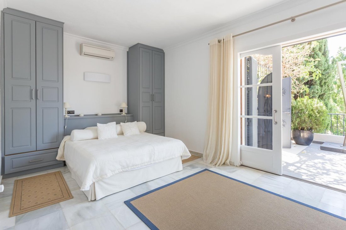 Villa in Benahavis, Andalusia, Spain 3 - 10927139