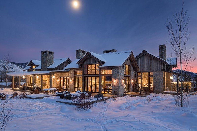 Exceptional Estate Home in The Club at 3 Creek in Jackson, WY, United