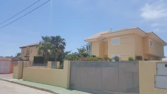 Villa in Altea, Valencian Community, Spain 5 - 10828987
