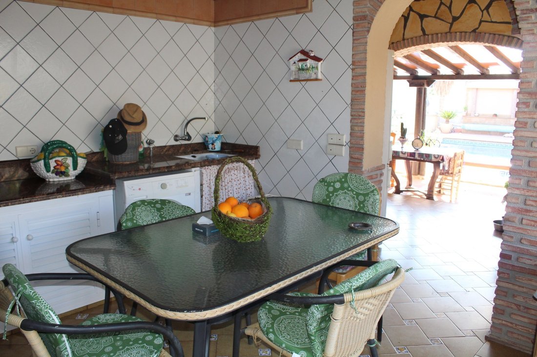 Villa in Bigastro, Valencian Community, Spain 5 - 10658917