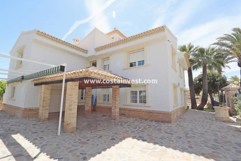 Villa in Cabo Roig, Orihuela, Valencian Community 3 - 10659661