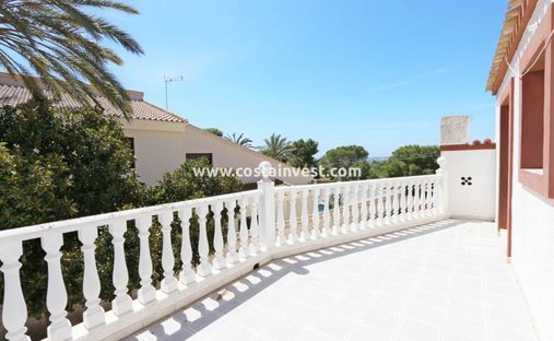 Villa in Orihuela, Valencian Community, Spain 1