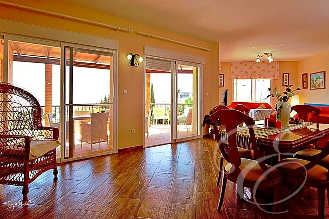Villa in Salobrena, Andalusia, Spain 3 - 10787367