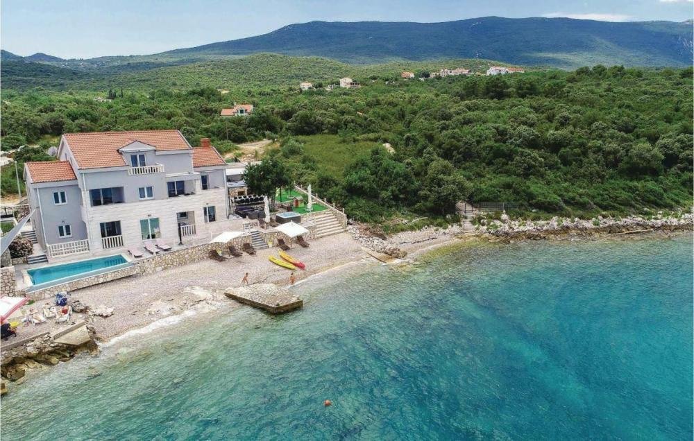 Villa in Putnikovic, Dubrovnik-Neretva County, Croatia 1 - 10992714