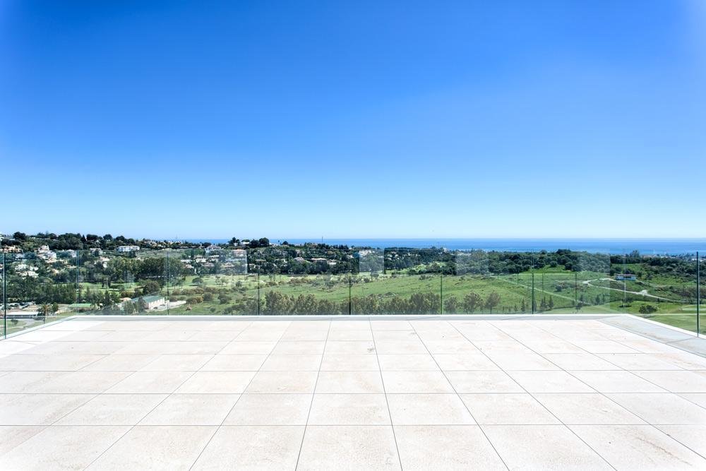 Estate in El Paraíso, Benahavis, Spain 4 - 10927095