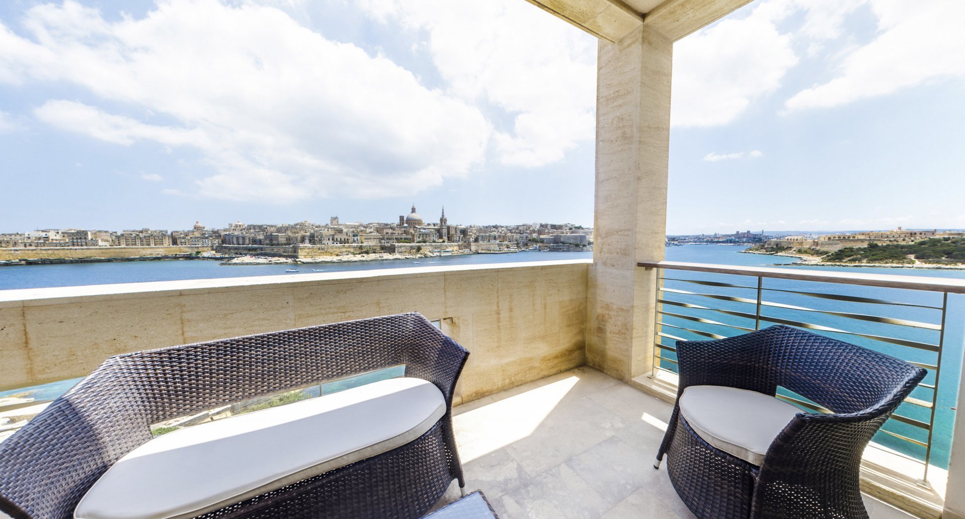 Luxury Apartment With Incredible Sea Views At Tigne Point In Sliema