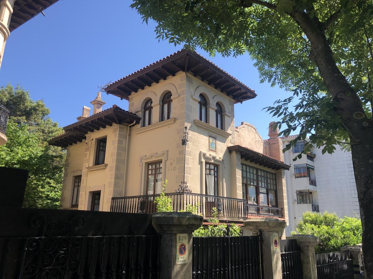 Santander Villa in Santander, Spain for sale (10999640)