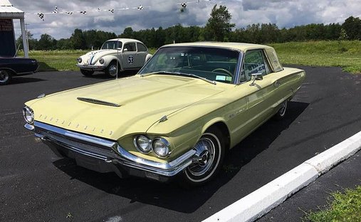 Ford Thunderbird in Malone, United States 1