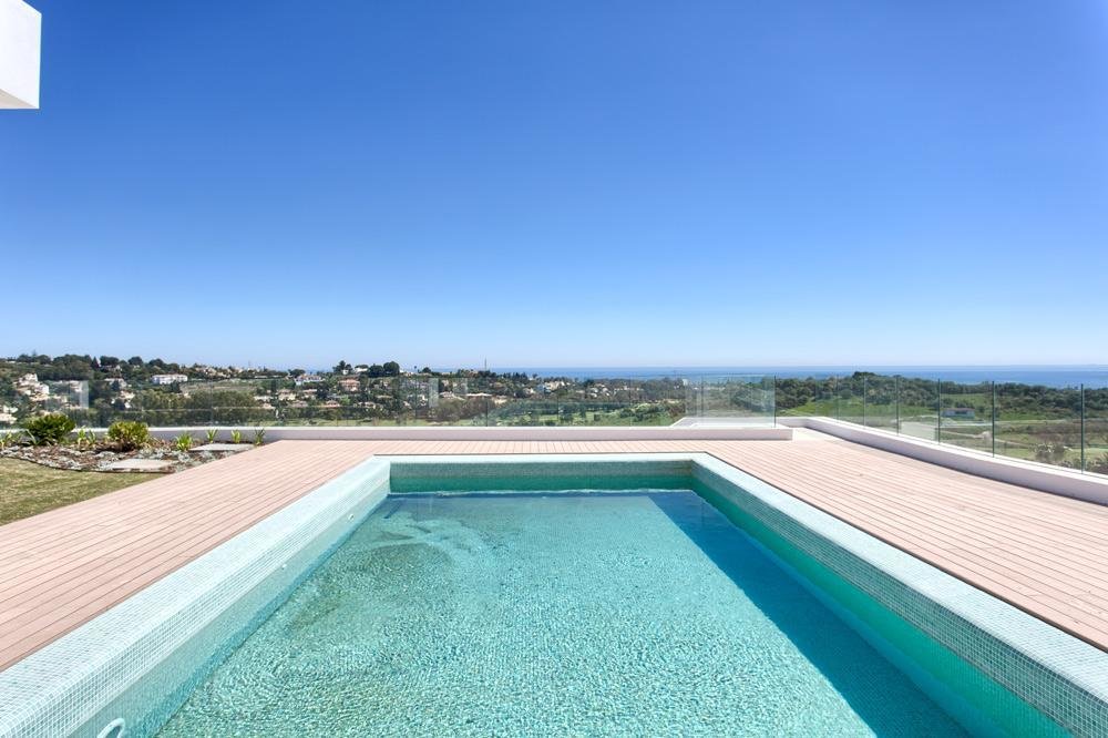 Estate in El Paraíso, Benahavis, Spain 1 - 10927095