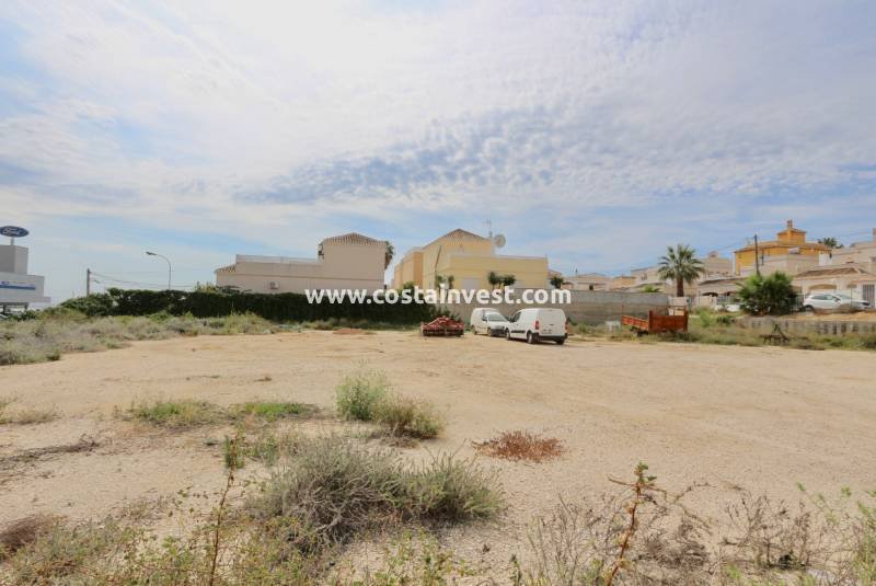 Land in Orihuela, Valencian Community, Spain 2 - 10974324