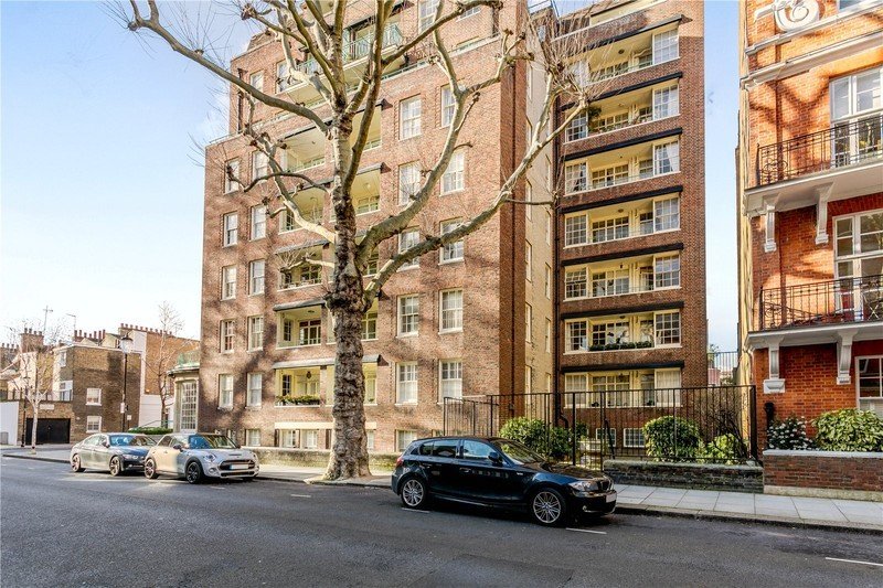 Chesil Court, Chelsea Manor Street, London, SW3 in London, United