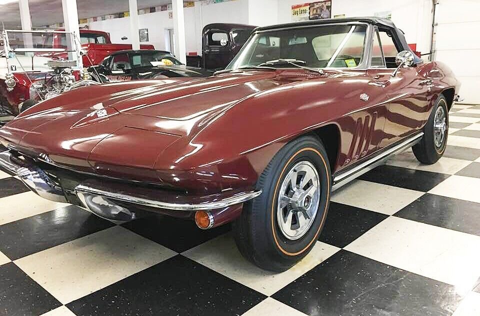 Cabriolet in Malone, New York, United States 1 - 10759677