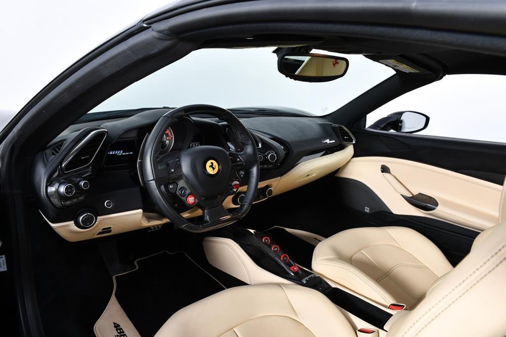 Cabriolet in Houston, Texas, United States 4 - 10866516