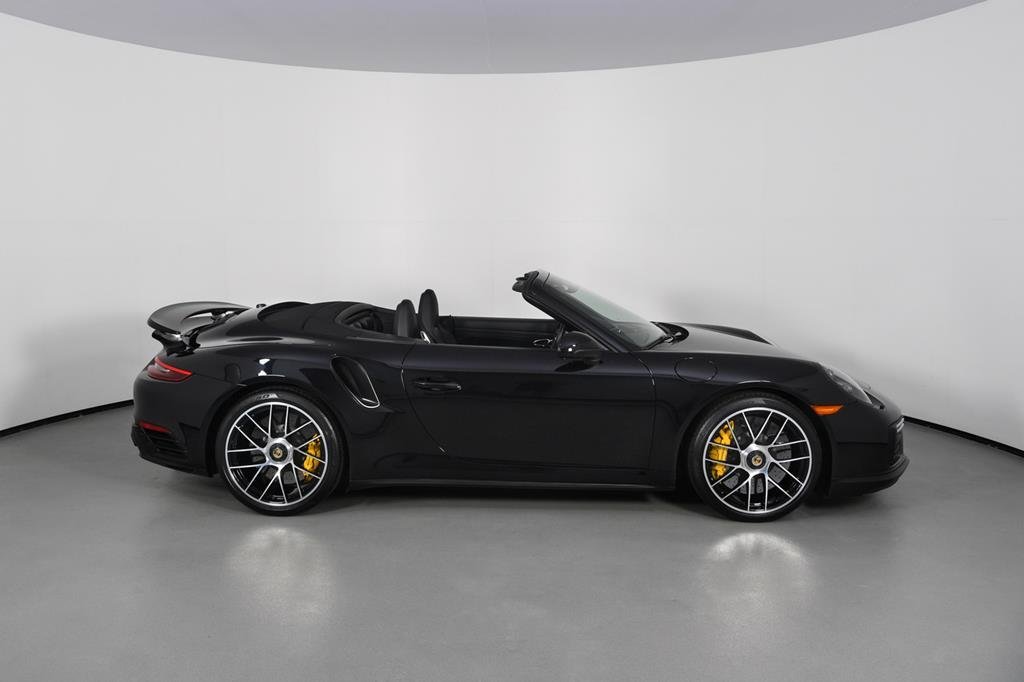 Cabriolet in Houston, Texas, United States 3 - 11025576