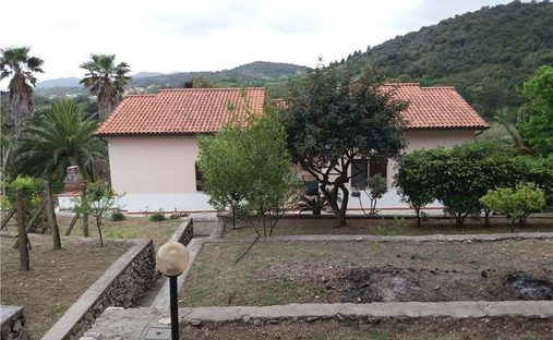 House in Marina di Campo, Tuscany, Italy 1
