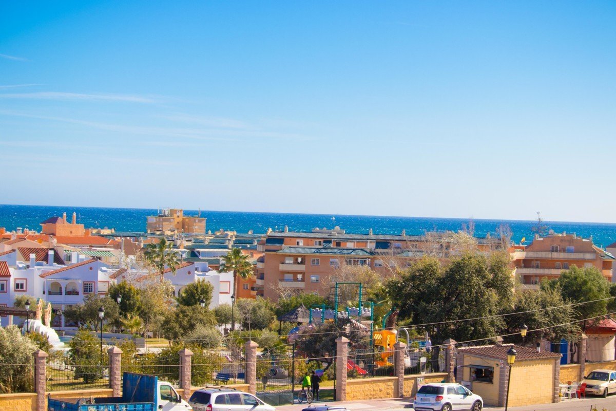 Sabinillas Villa in Sabinillas, Spain for sale (10887884)