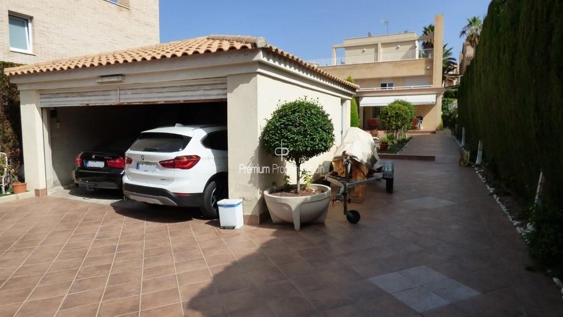 House in Alicante, Valencian Community, Spain 5 - 10828997
