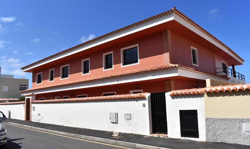 Adeje Villa In Adeje Spain Zum Verkauf 11026561