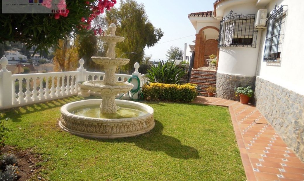 Manor House Sale Rincón De La Victoria In La Cala Del Moral, Andalusia