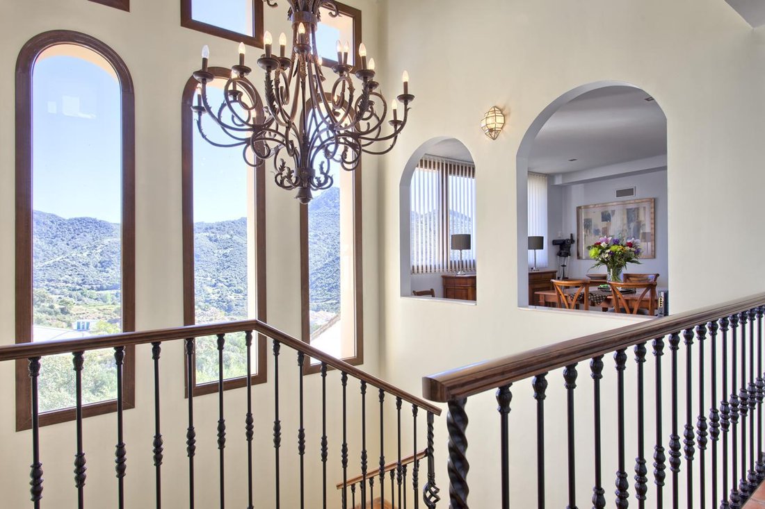 Villa in Benahavis, Andalusia, Spain 5 - 10927131