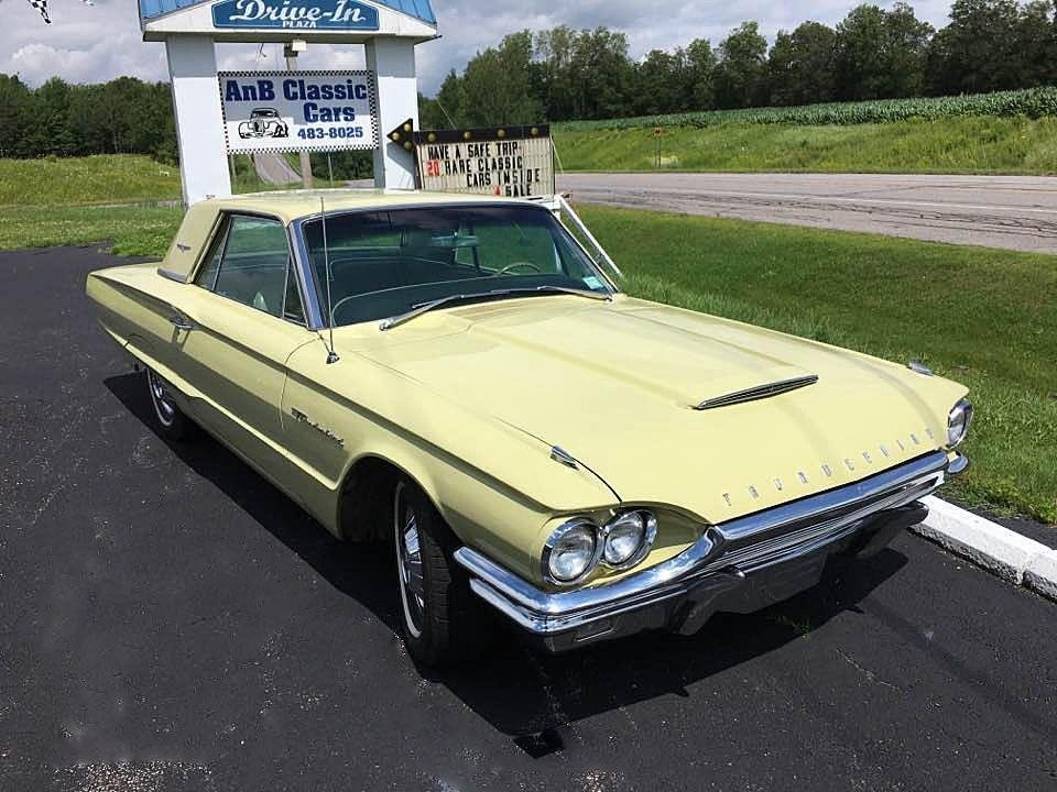 Cabriolet in Malone, New York, United States 4 - 10759694