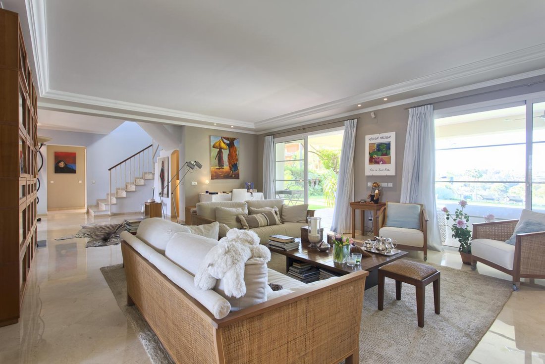 Villa in La Quinta, Benahavis, Andalusia 5 - 10927138