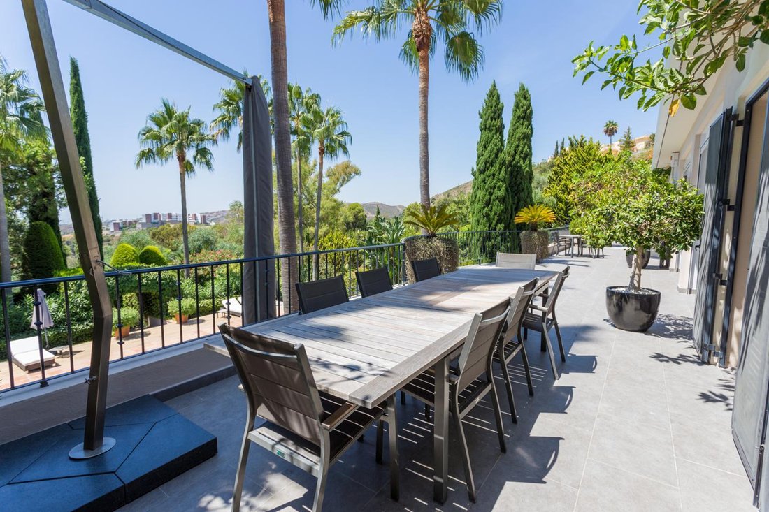 Villa in Benahavis, Andalusia, Spain 2 - 10927139