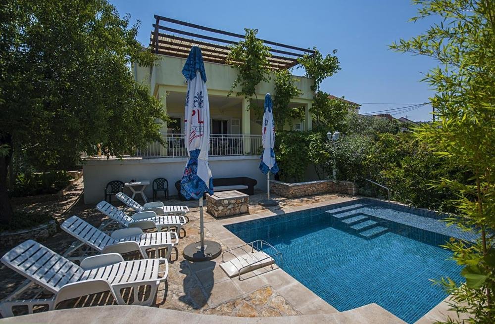 Villa in Sutivan, Split-Dalmatia County, Croatia 1 - 11016207