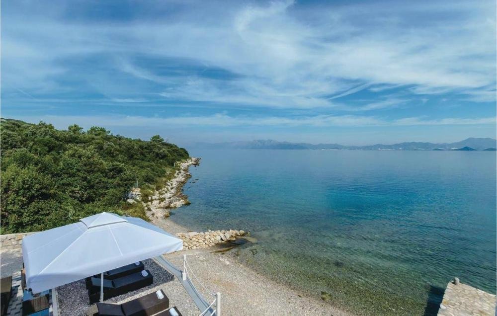 Villa in Putnikovic, Dubrovnik-Neretva County, Croatia 5 - 10992714