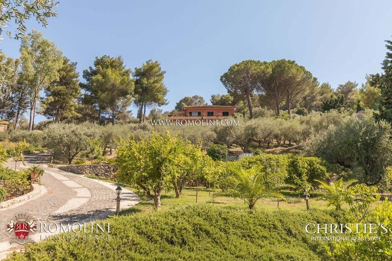 Argentario SEA VIEW VILLA FOR SALE IN PORTO ERCOLE WITH in Porto Ercole, Italy for sale (10790089)