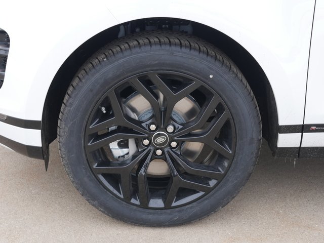 Suv in Minneapolis, Minnesota, United States 3 - 10781733