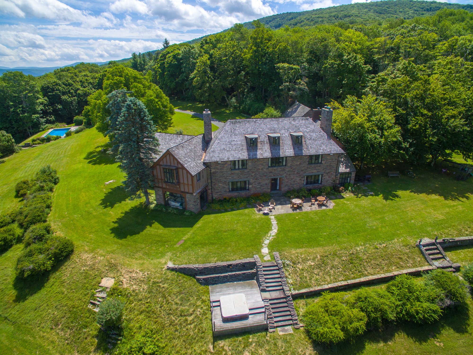 Sul Monte Mansion On Belleayre Mountain In Shandaken, New York, United