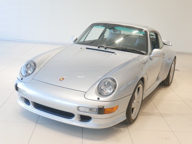 Coupe in Minneapolis, Minnesota, United States 1 - 10685954