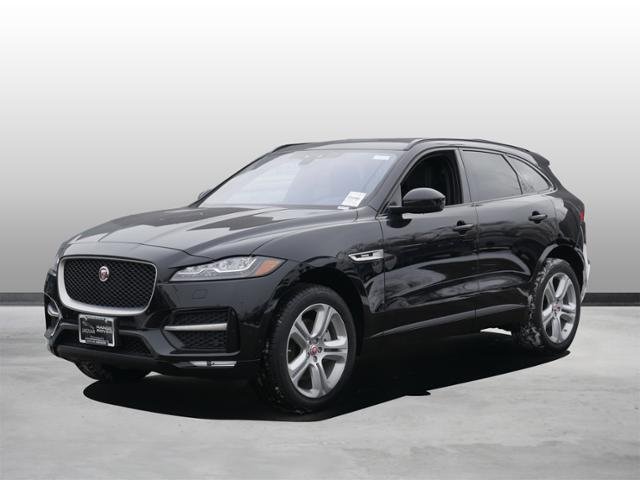 Suv in Minneapolis, Minnesota, United States 1 - 10778651