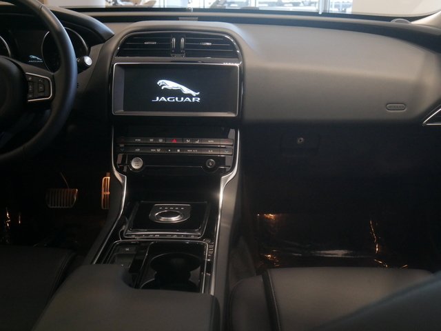 Sedan in Minneapolis, Minnesota, United States 4 - 10903871