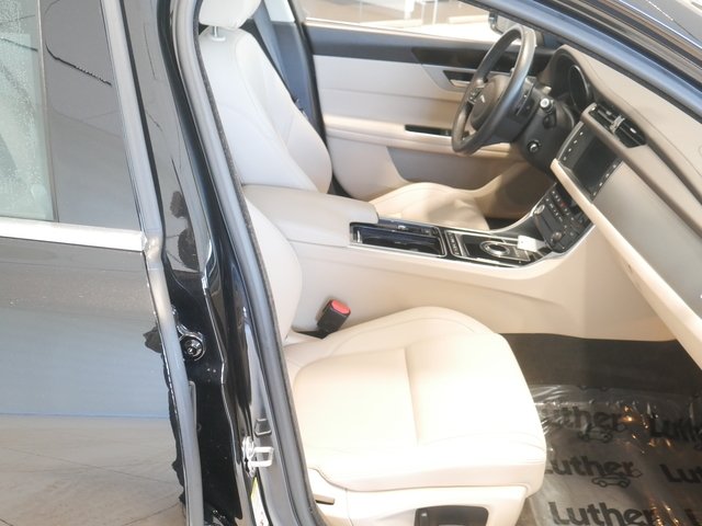 Sedan in Minneapolis, Minnesota, United States 3 - 10686096