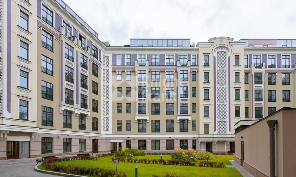 Apartment In Moscow, Russia For Sale (11053405)