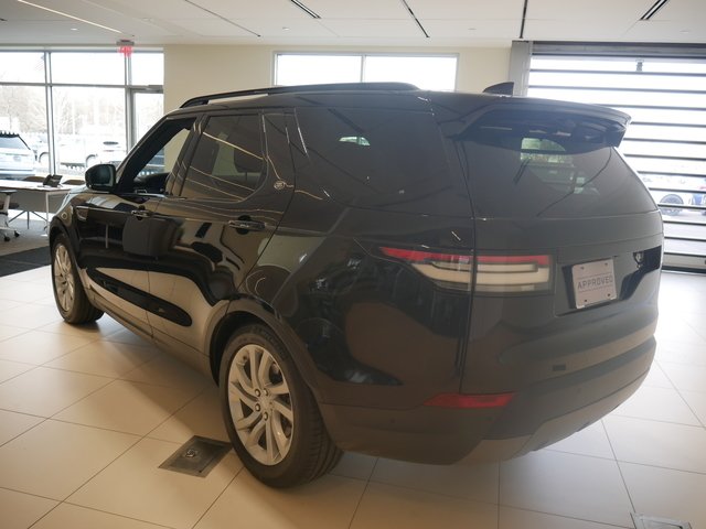 Suv in Minneapolis, Minnesota, United States 2 - 10903868