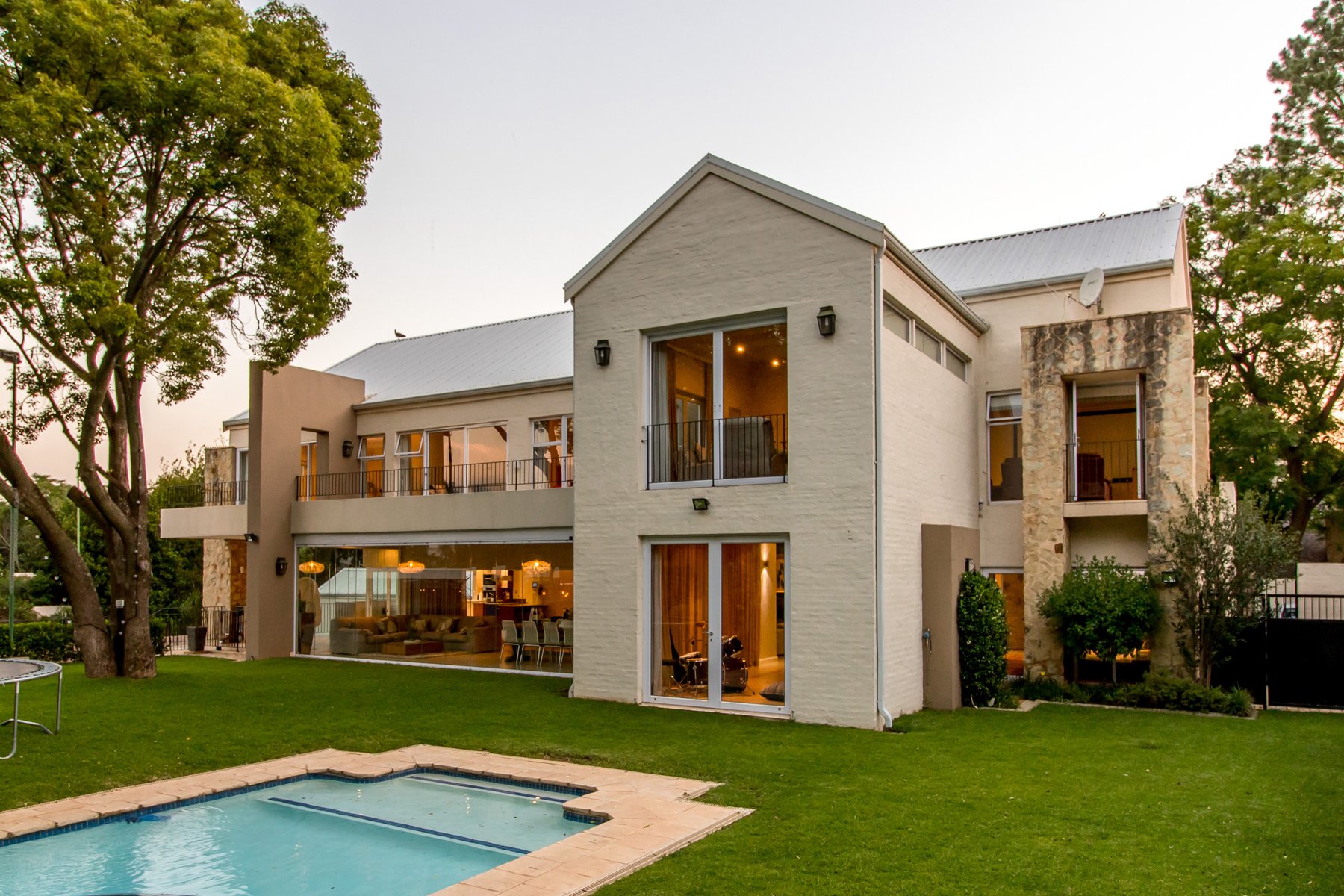 Bryanston In Johannesburg, South Africa For Sale (10159005)