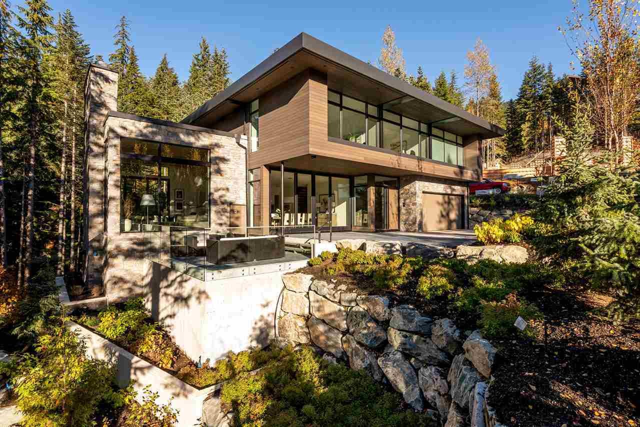 2934 HERITAGE PEAKS TRAIL, Whistler, BC V8E 0L6 in Whistler, Canada for