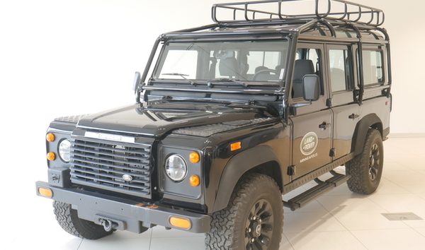 1993 Land Rover Defender 110 5dr Wagon (10686187)