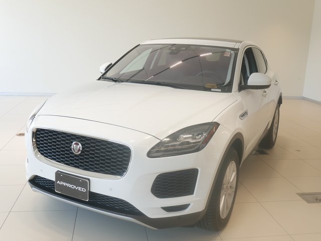 Suv in Minneapolis, Minnesota, United States 1 - 10903872