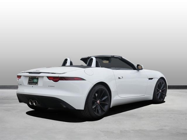 Coupe in Minneapolis, Minnesota, United States 2 - 10685998