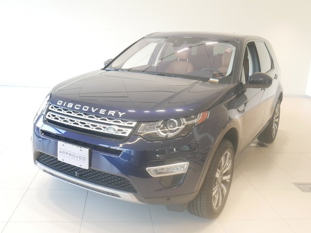 Suv in Minneapolis, Minnesota, United States 1 - 10953678