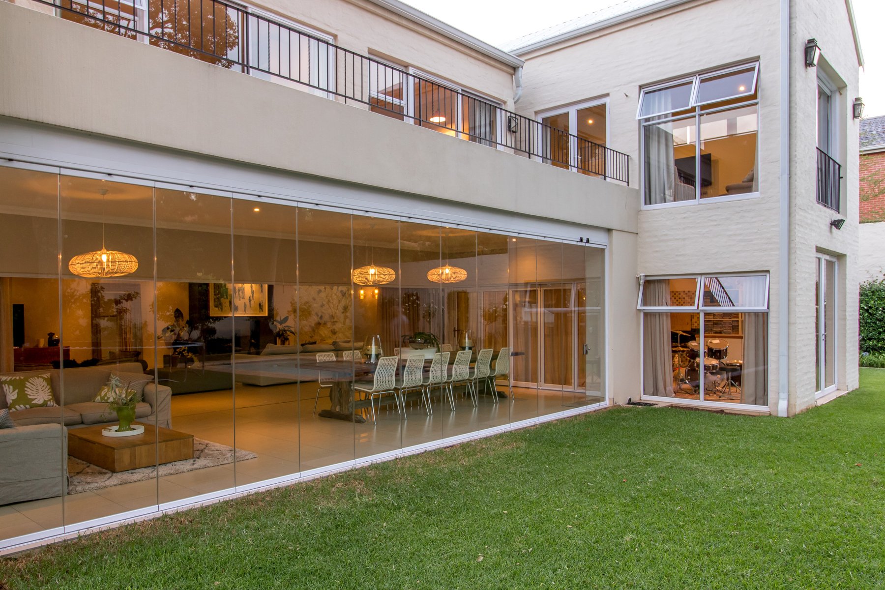 Bryanston In Johannesburg, South Africa For Sale (10159005)