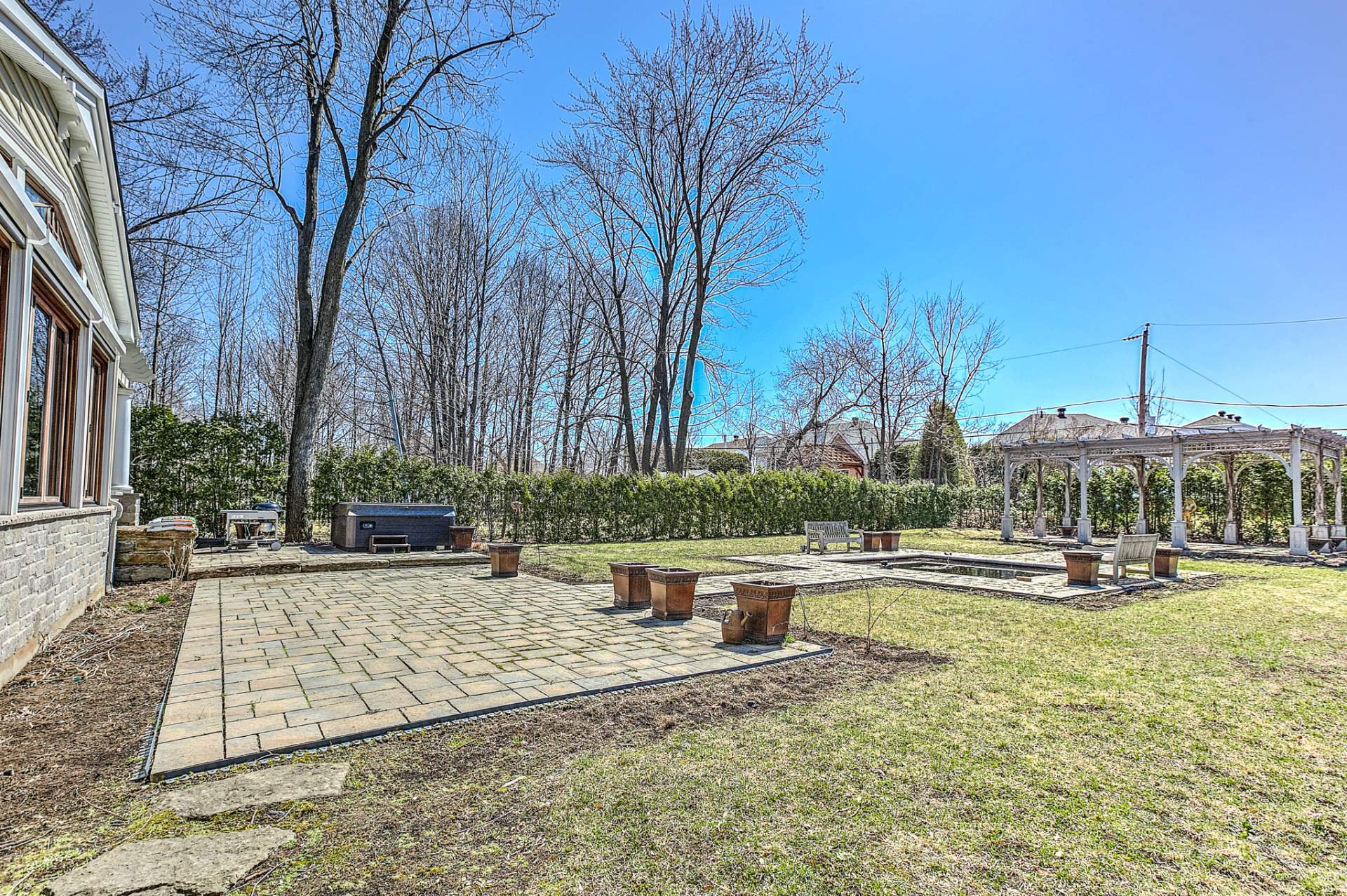 SainteRose (Laval), QC in SainteRose (Laval), Canada for sale (10879312)