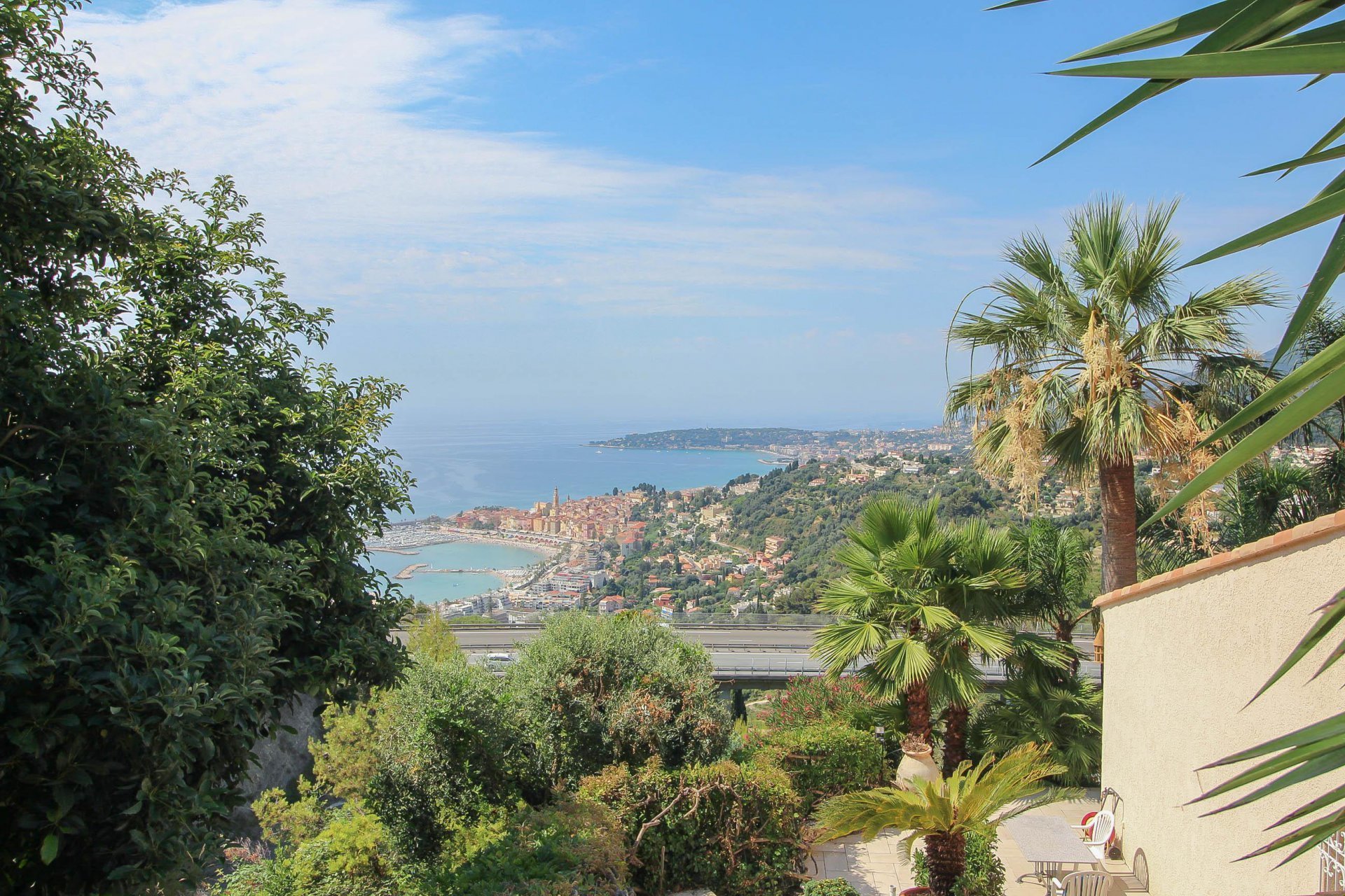 Villa With Pool And Garden With In Menton, Provence Alpes Côte D'azur